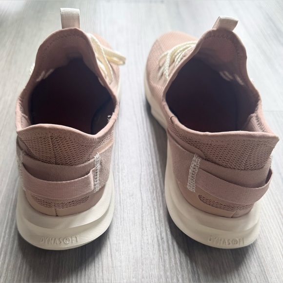 New Balance Women’s  DynaSoft Nergize Sport v2 Running Sneakers - Picture 7 of 15